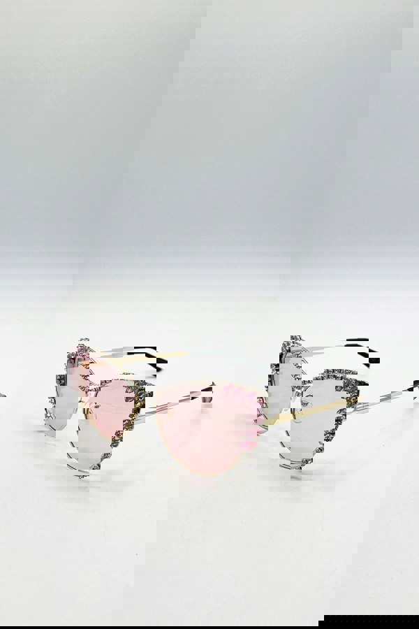 SVNX Cat-Eye Diamante Sunglasses in Pink
