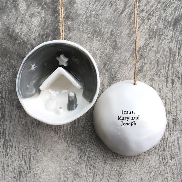 Half Porcelain Christmas Bauble – “Jesus, Mary and Joseph” Nativity Scene Christmas Decoration