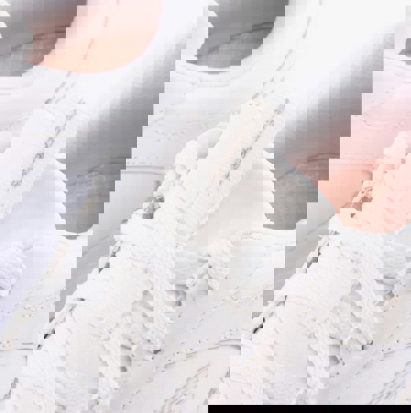 Skechers 150049/WSL SKECH-LITE PRO-SLEEK CITIZEN Womens Trainers White/Silver