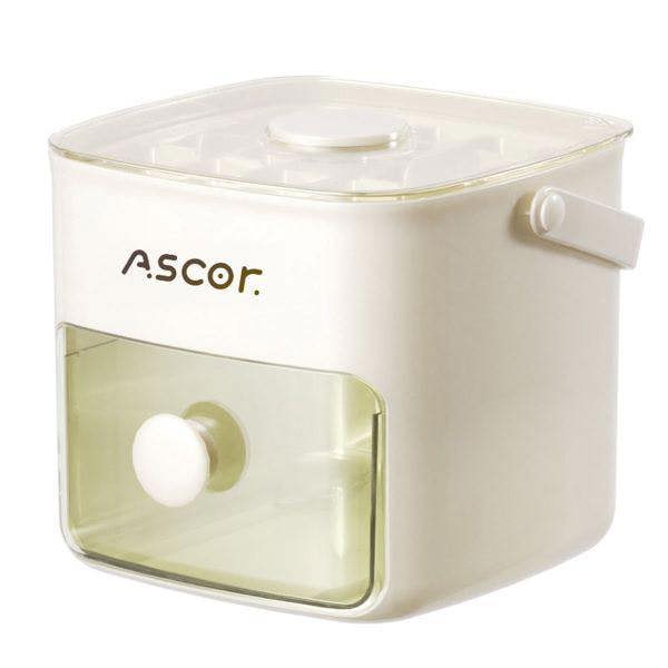 Leaper Large capacity ice cube tray with one touch release