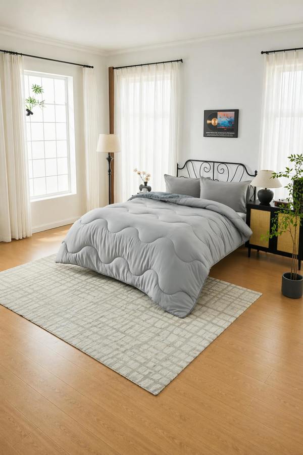 Dyzi 10.5 Tog Supersoft Microfibre Duvet – Coverless or Covered Set