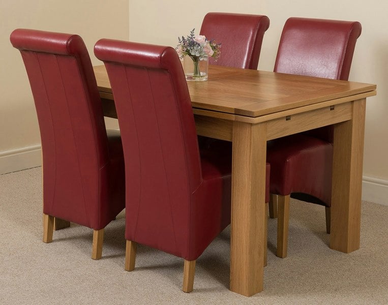 That's Furniture Richmond Medium Oak Extendable Dining Table with Montana Leather Chairs