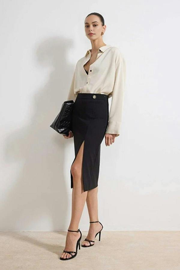 WOVCOR Midi Crepe Knit Pencil Skirt with Accessory Details