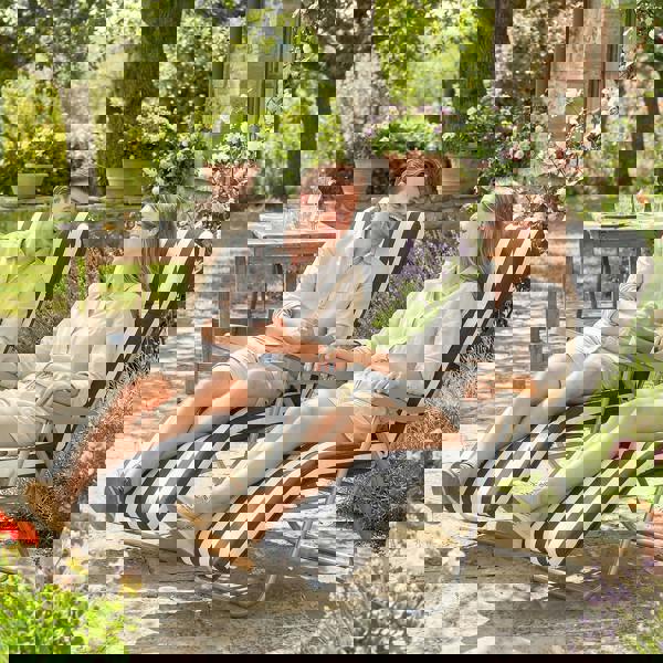 Outdoor Lounge Chair Set