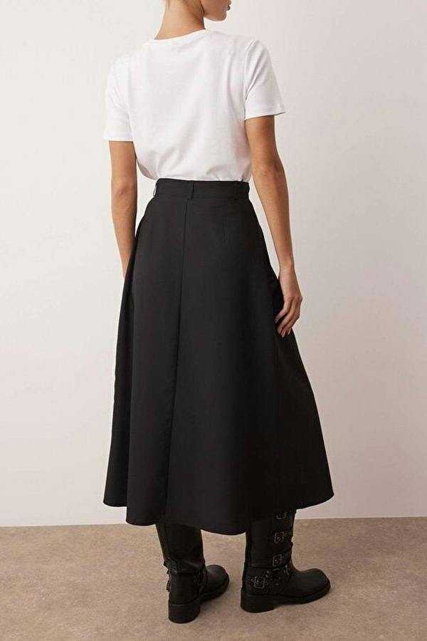 WOVCOR A-line Long Skirt with Slit