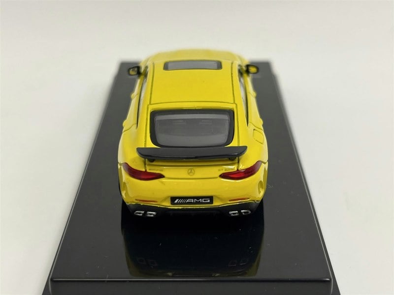 2018 mercedes amg gt 63s yellow rhd 1:64 scale paragon 65285