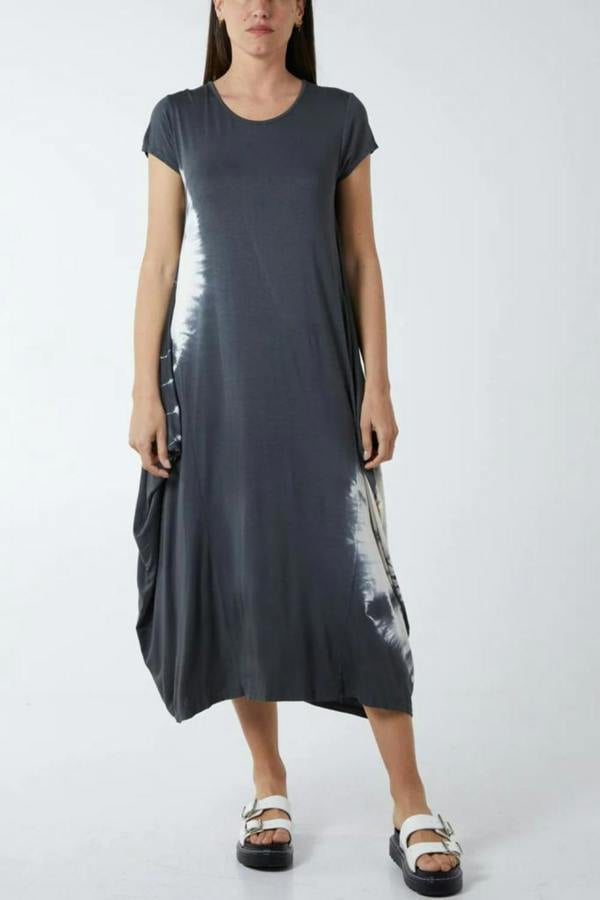 Hoxton Gal Oversized Cap Sleeves Maxi Dress with White Print Details in Grey