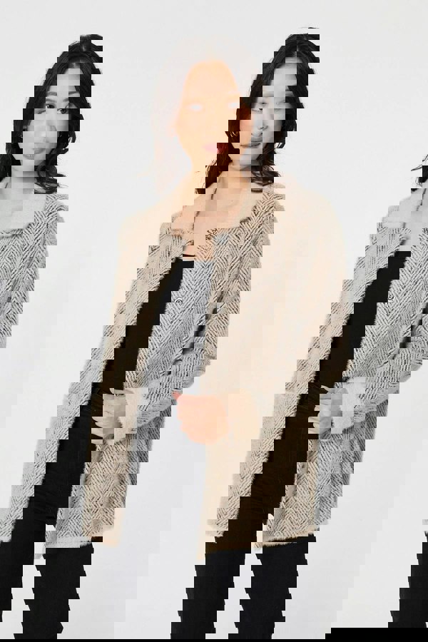 Beige | Chevron Texture Faux Fur Boxy Jacket
