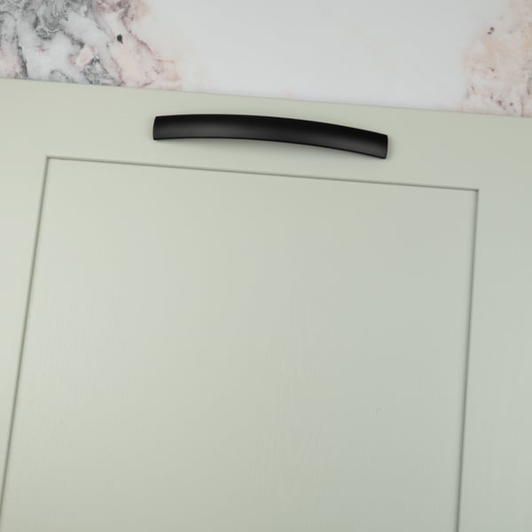 Handle & Home Matt Black Bow Cabinet Handle