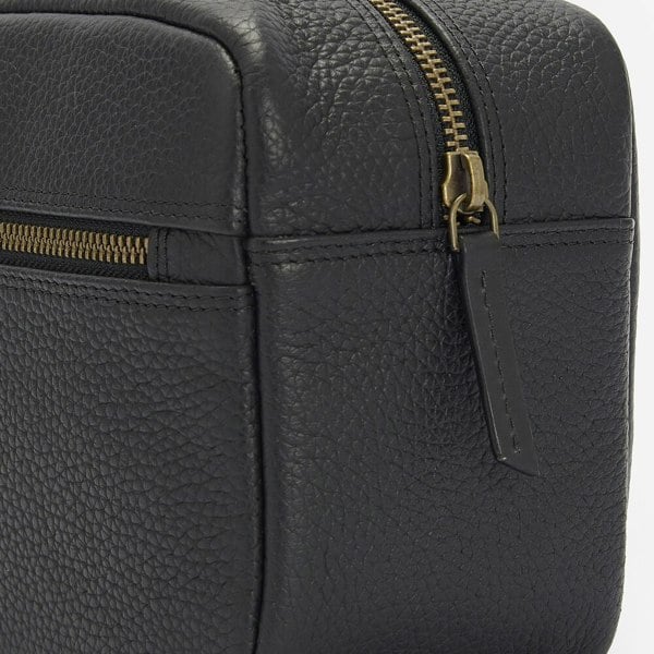 Barbour HIGHGATE LEATHER Mens Wash Bag Black