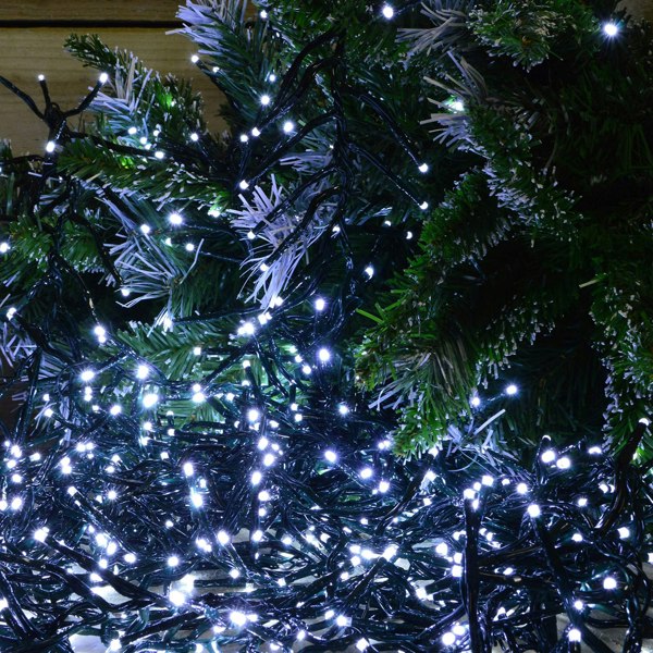 Samuel Alexander 480 LED 6.2m Premier Clusterbrights Indoor Outdoor Multifunction Mains Operated Christmas Cluster Lights with Timer in Cool White