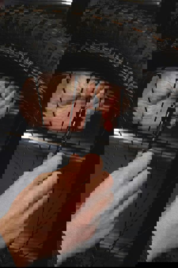 Oxford MicroJet Compact Cordless Tyre Inflator