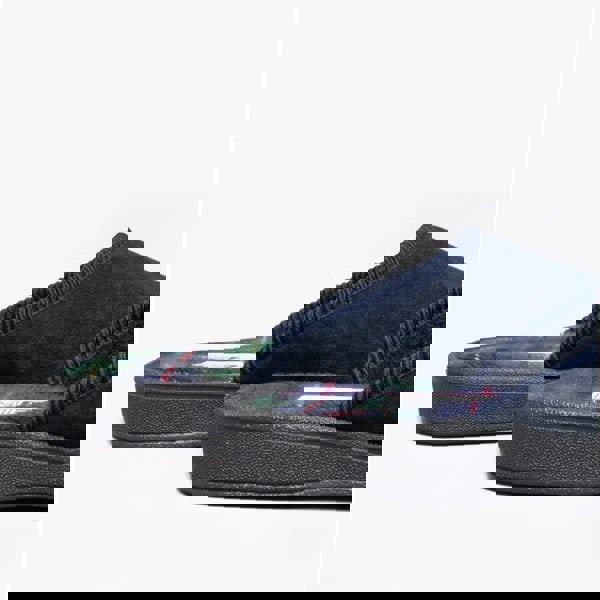 1636025671-97861000.jpg