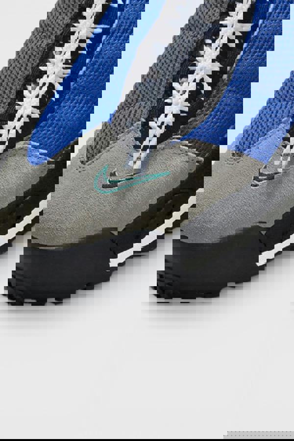 Nike Magmascape SP Sacai Varsity Royal