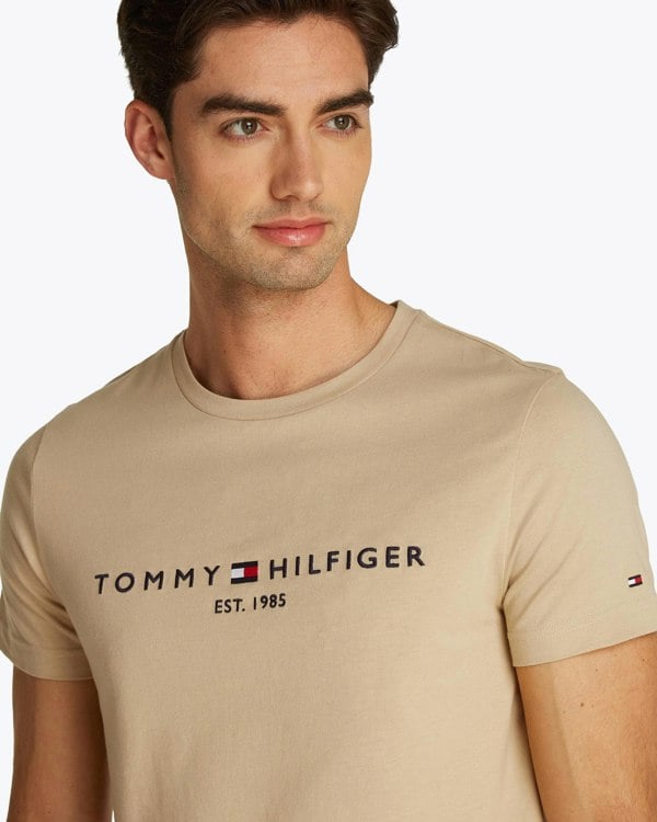 Tommy Hilfiger Tommy Logo Basic Mens T-Shirt - Sandalwood