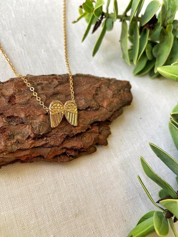 The Colourful Aura Golden Guardian Angel Wings Good Luck Two Wings Charm Pendant Necklace