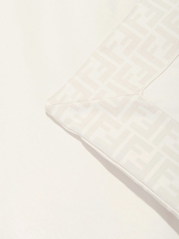 Fendi Kids Fendi Baby Logo Blanket in Beige