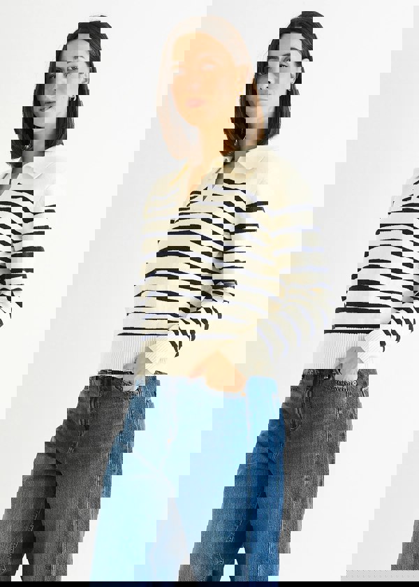 Gini London Cream Recycle Stripe V Neck Collar Knit Jumper