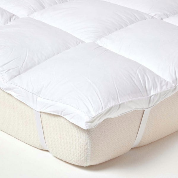 HOMESCAPES Pure Indulgence Pearl Polyester Mattress Topper