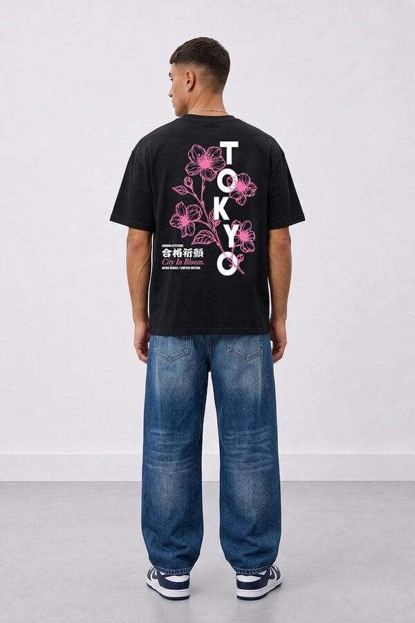 London Attitude Tokyo City in Bloom Oversized Heavyweight Graphic T-Shirt
