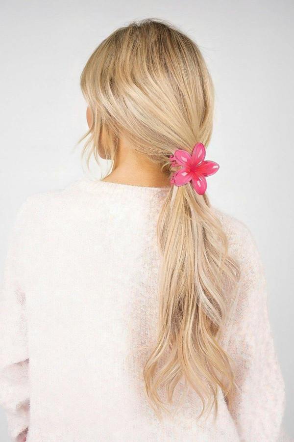 Jameela Flower Shaped Hair Claw Clip - Fuschia