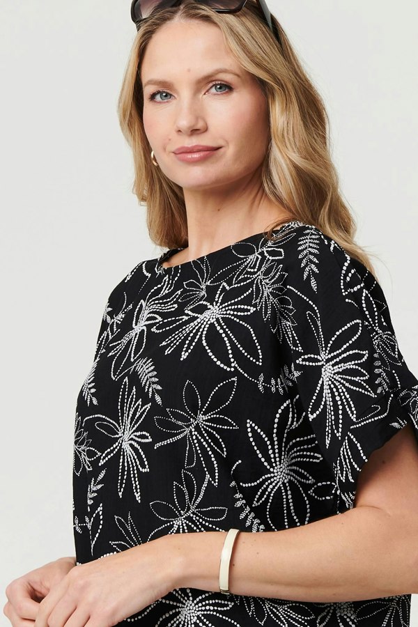 Black | Floral Relaxed Short Sleeve Top
