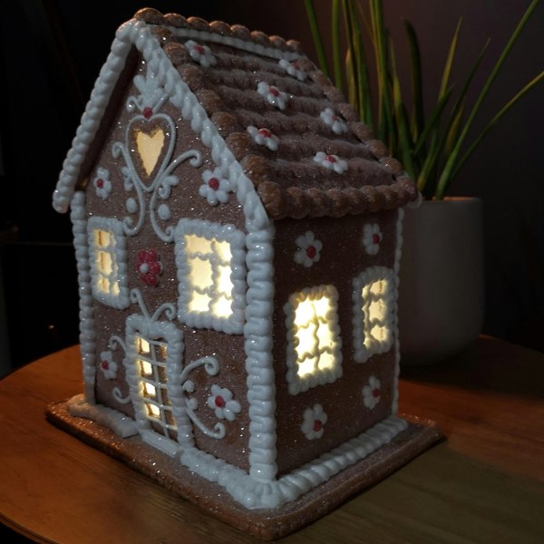 Samuel Alexander 24cm Battery Operated LED Edelweiss Chalet Christmas Gingerbread House Decoration