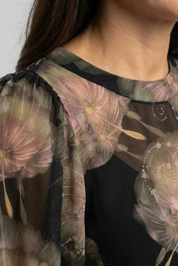 Izabel London Printed Long Sleeve Layered Blouse