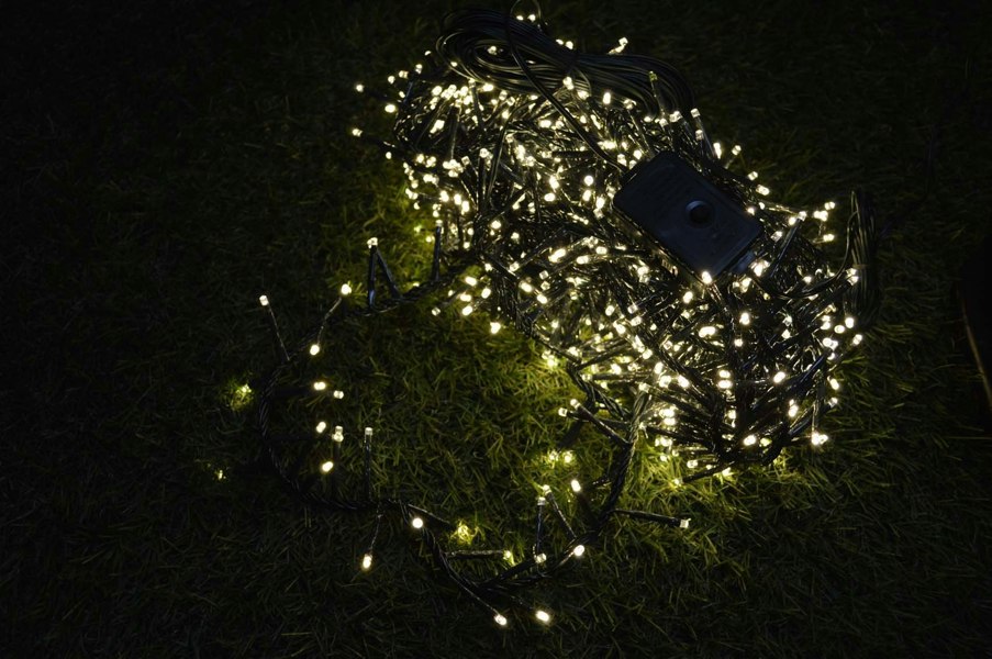 Samuel Alexander 960 LED 12.4m Premier Clusterbrights Indoor Outdoor Multifunction Mains Operated Christmas Cluster Lights with Timer in Warm White