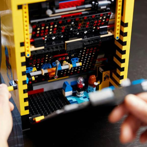 LEGO LEGO RETIRING SOON LEGO Icons PAC-MAN Arcade (10323)
