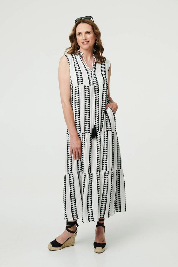 Black | Geo Print Sleeveless Tiered Maxi Dress
