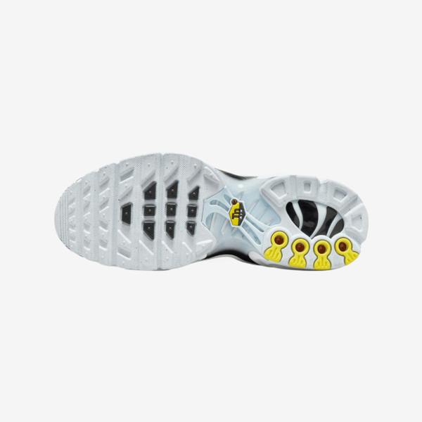 Nike CD0609-023 Sneakers   in  Black
