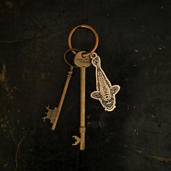 Kumu New Moon Keyring