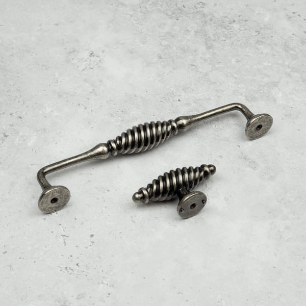 Antique Pewter Reeded Beehive Handle & Coordinating Pull Knob