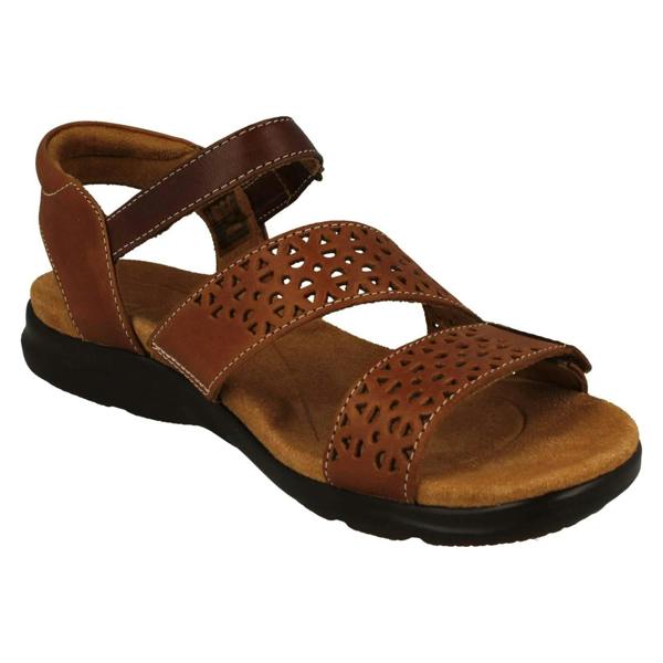 Clarks Ladies Clarks Cut Out Detailed Strappy Wedge Sandals Kitly Way