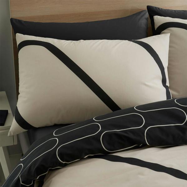 Linear Curve Geometric Black Duvet Cover Set