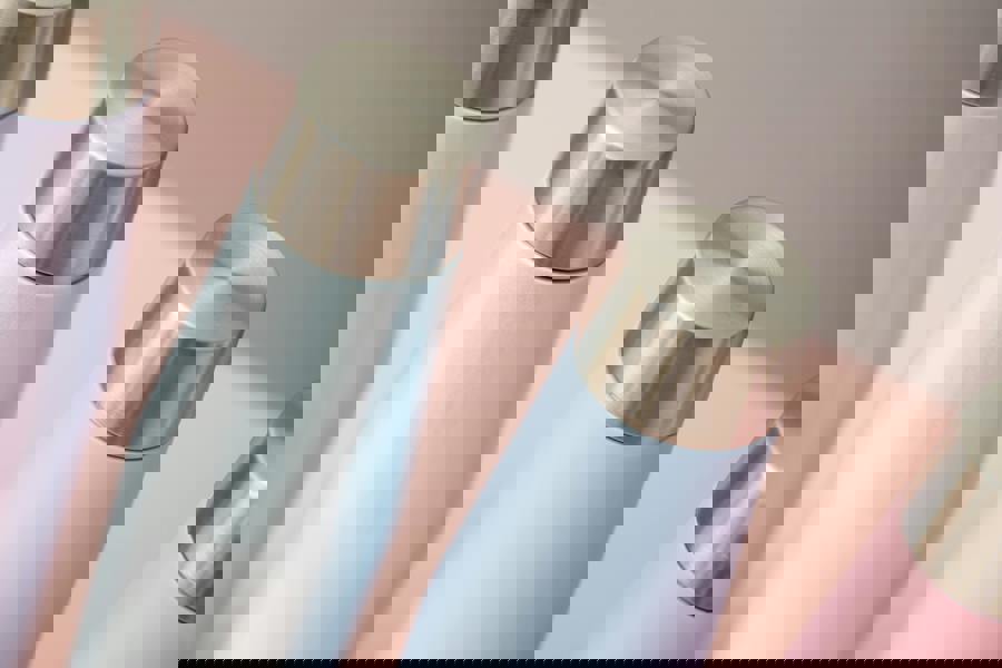 Built New York BUILT Apex 540ml Insulated Water Bottle, BPA-Free 18/8 Stainless Steel - Iridescent Blue