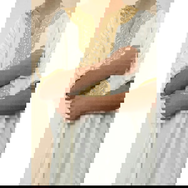 GG008-kids_thobe_White-Gold_10, GG008-kids_thobe_White-Gold_12, GG008-kids_thobe_White-Gold_14, GG008-kids_thobe_White-Gold_16, GG008-kids_thobe_White-Gold_4, GG008-kids_thobe_White-Gold_6, GG008-kids_thobe_White-Gold_8