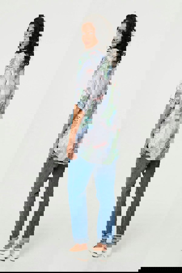 Sage | Abstract 3/4 Sleeve Relaxed Blouse
