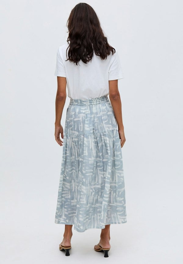 Bonnie Shirred Waist Warhol Print Maxi Skirt In Multi