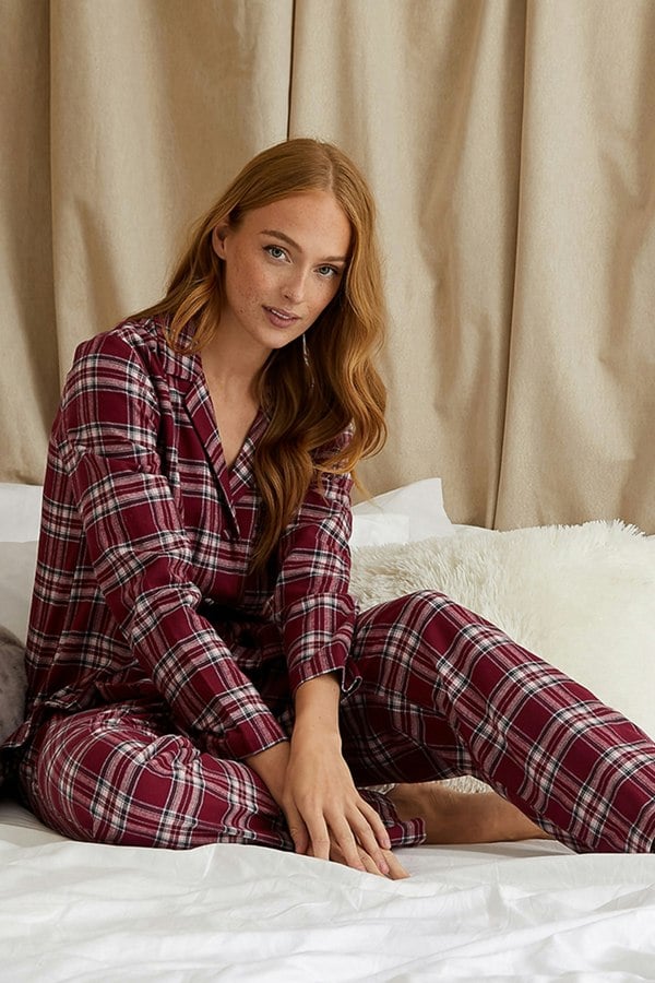 Pretty You London Plaid Pyjama Set in Bordeaux