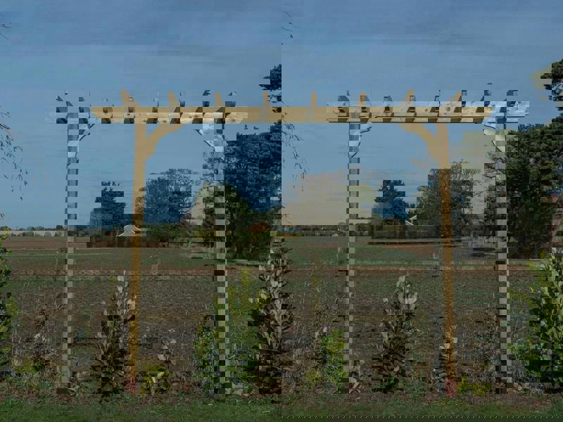 Arbor Garden Solutions Corbel Single Beam Pergola, Plant Climbing Arbour - Sculpted brace