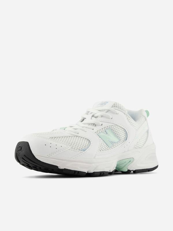 NEWS6139_WHITE_4