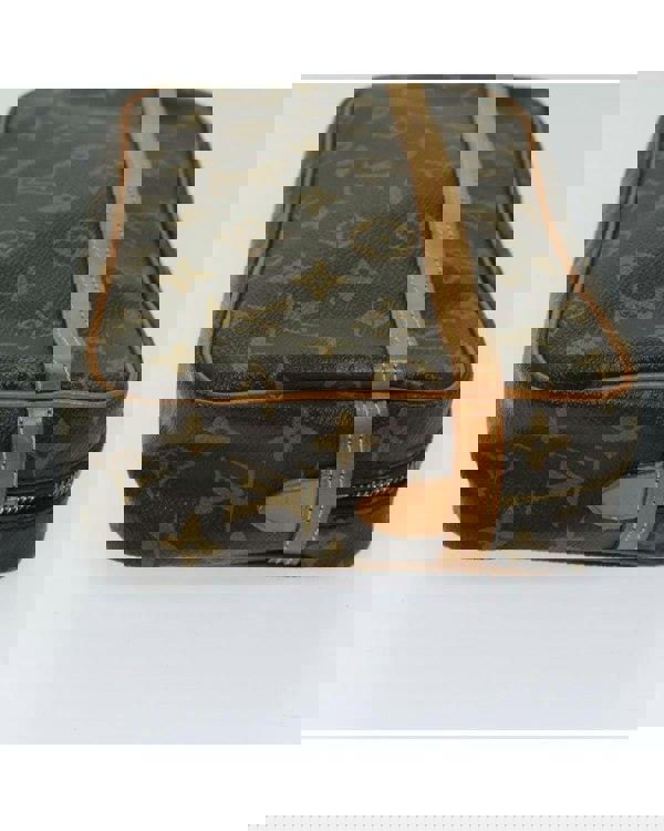 165171778.jpg
