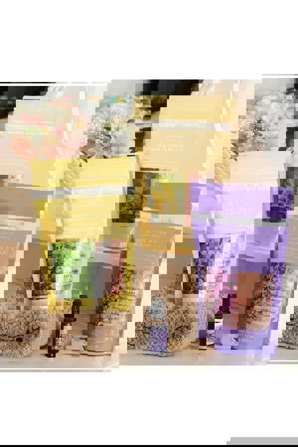 Living and Home 3x454g Bath Salts Gift Sets with Extra Lavender Essential Oil