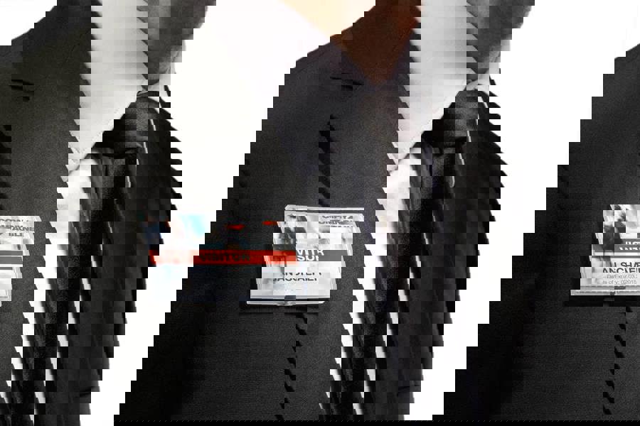 Durable CLICK FOLD Convex Clip & Pin Name Tag Badge Holder | 25 Pack | 40 x 75mm