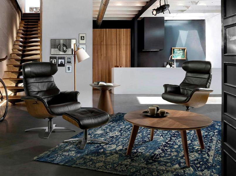 Angel Cerdá Round walnut corner table 2043