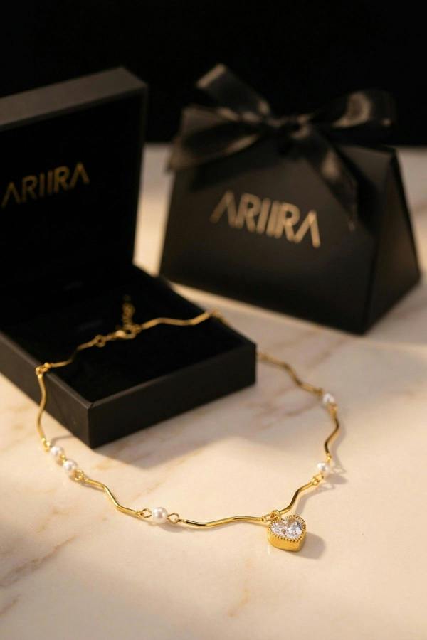 ARIIRA Magnolia Wavy Chain Pearl