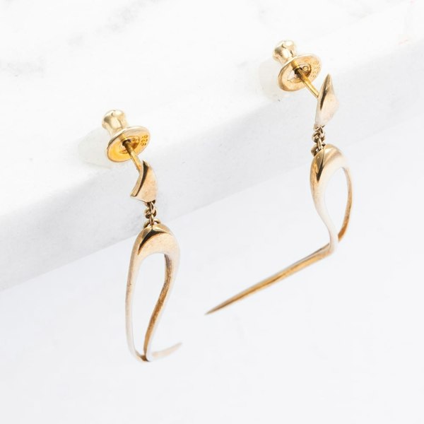 T. H. Baker Gold Tone Flame Dropper Earrings WC140-GPS