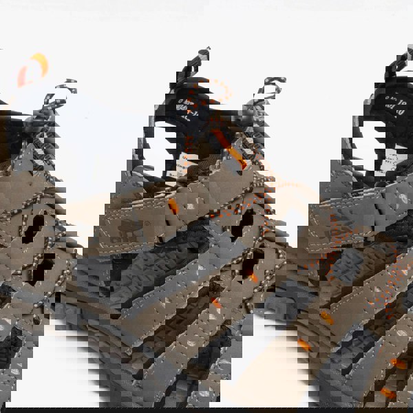 1585644440-54057100.jpg